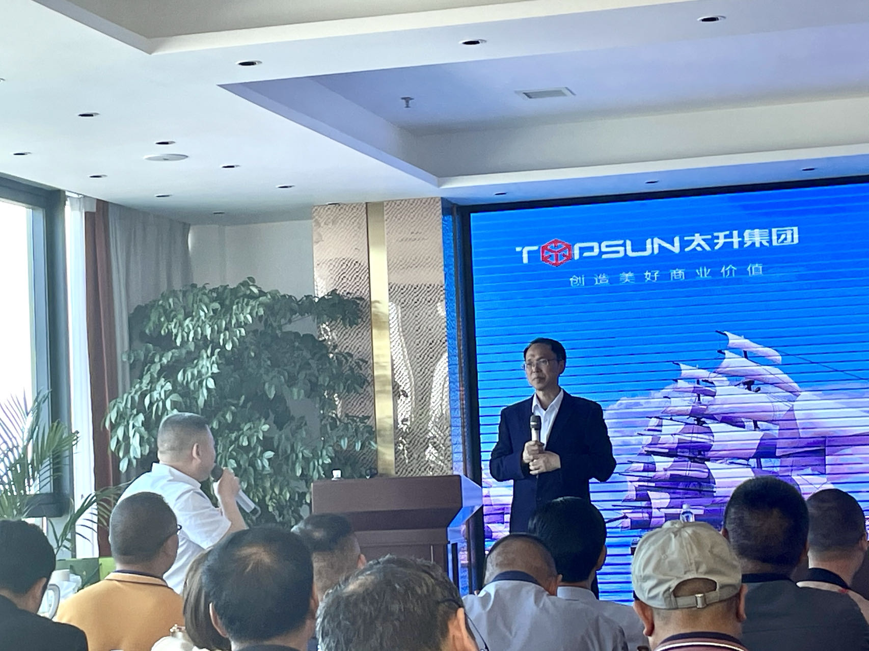 1681958708516510.jpg 8818b36d9c8b490e8c1394d4ed503e7.jpg